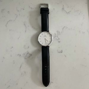 Daniel Wellington Silver Watch